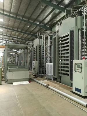 Press Multilayer Tekanan Tinggi Mesin Pencet Panas Otomatis Untuk Karet